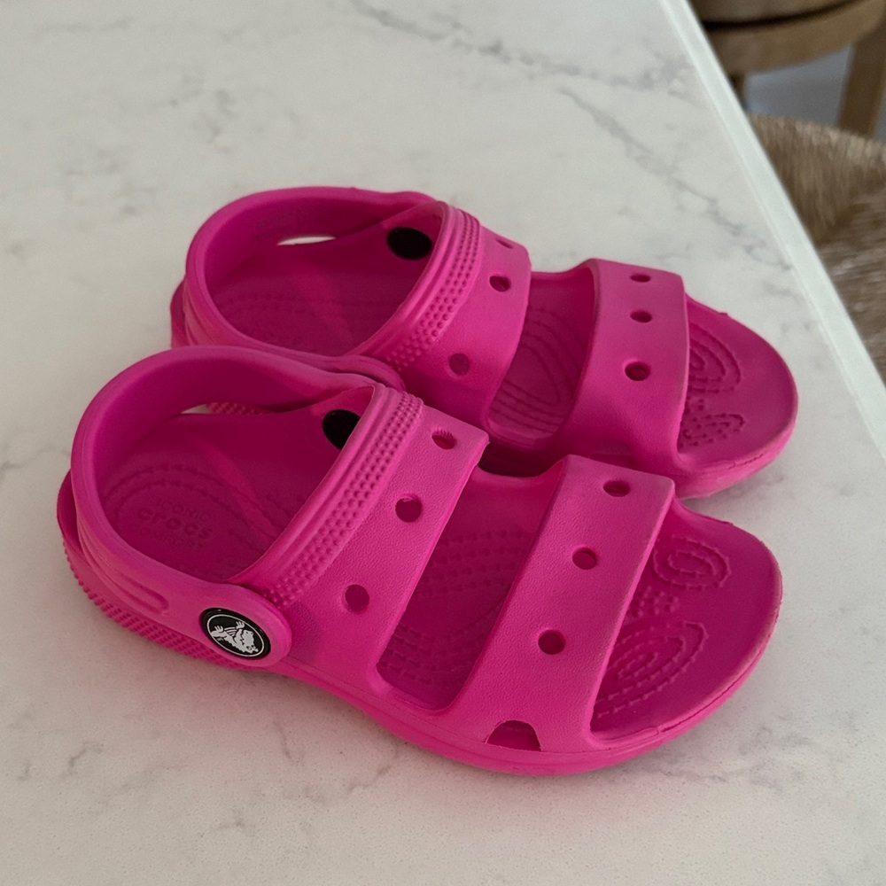 CROCS Kids Vibrant Pink Sandals